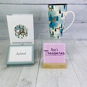 Joyland CHRISTMAS REINDEER Winter Scene Bone China Lidded 18.3 oz Latte Mug New